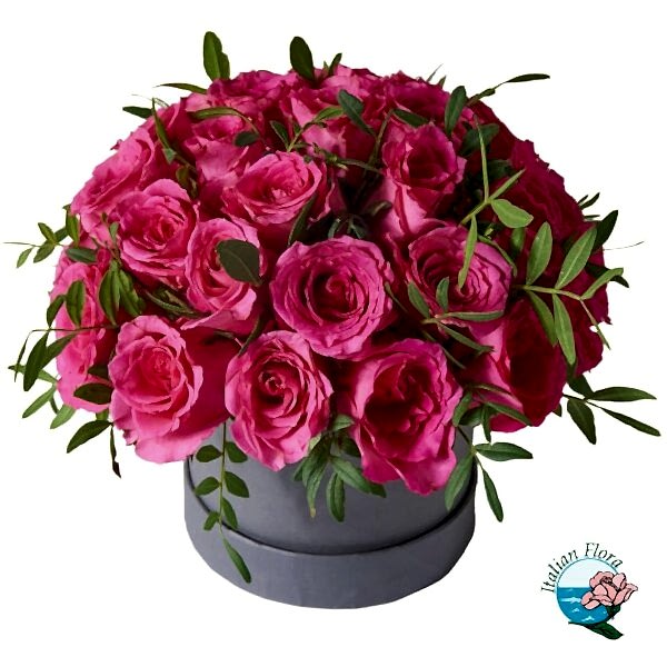 Arrangement of pink roses