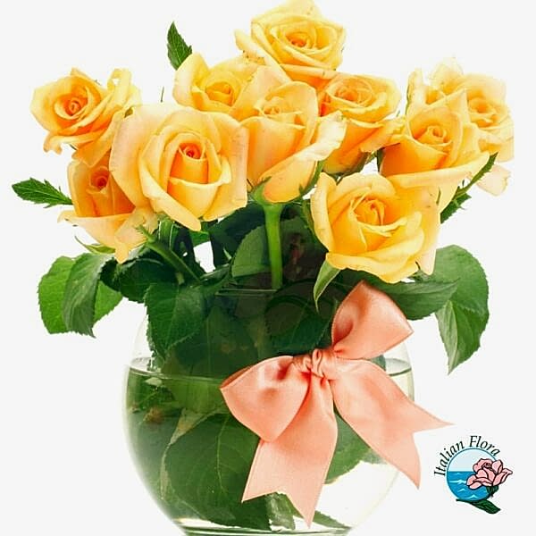 10 yellow roses in vase